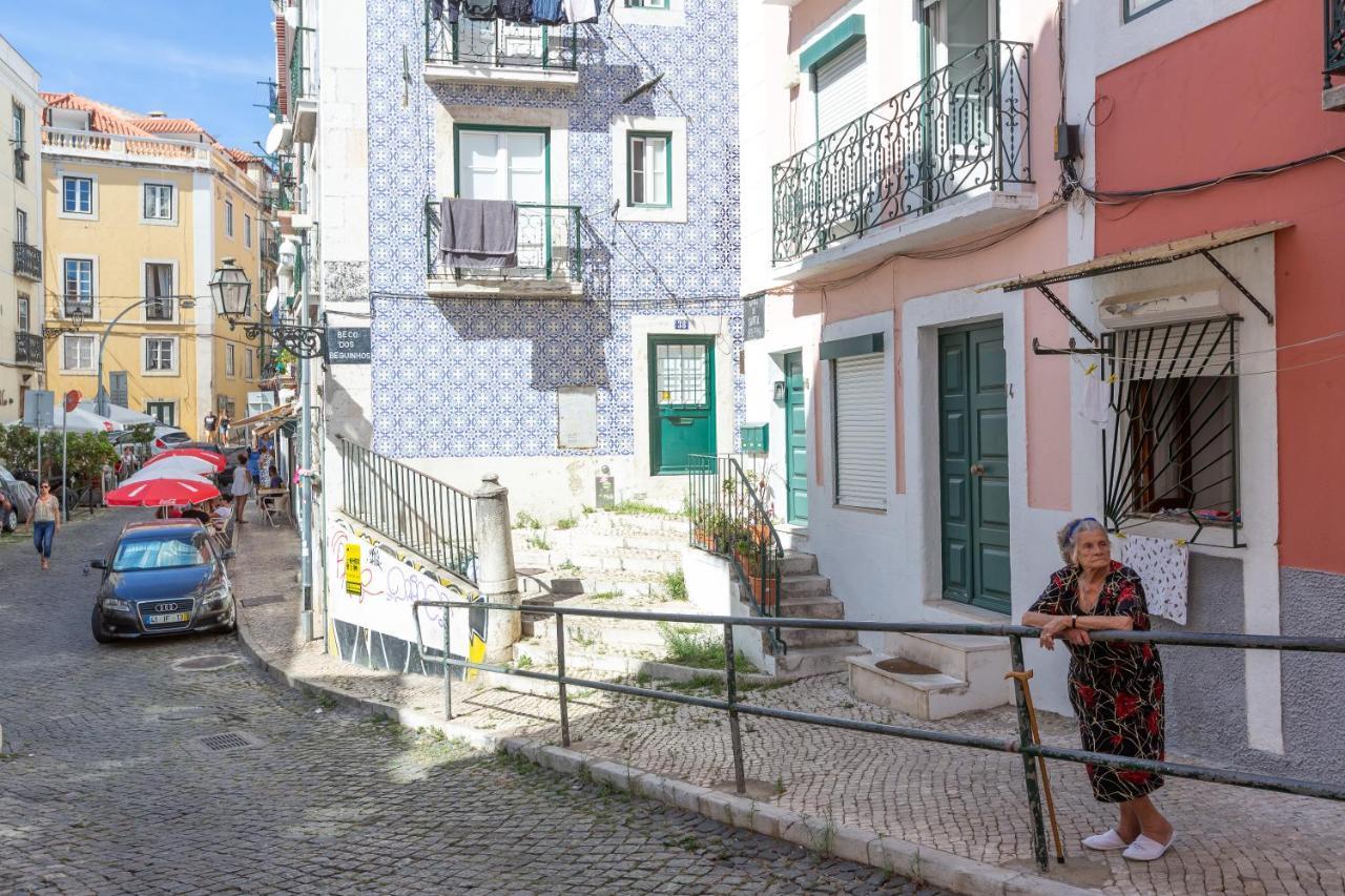 Typical Alfama Apartment, By Timecooler Appartamento Lisbona